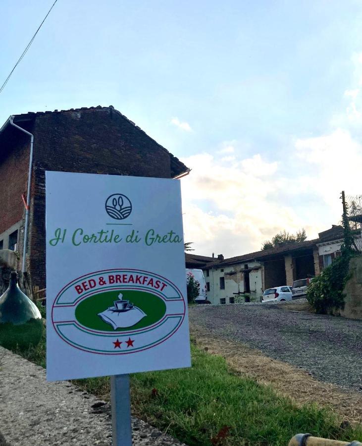 Il Cortile Di Greta Panzió Lu (Piedmont) Kültér fotó
